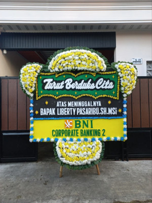 Papan Bunga Duka di Majasari